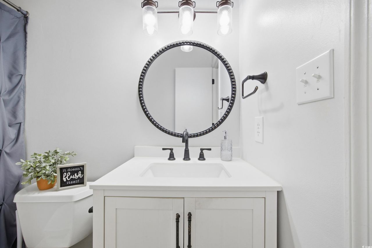 5724 Dogwood Circle Photo 12