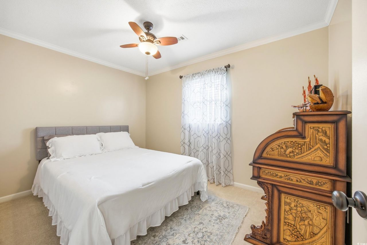 5724 Dogwood Circle Photo 15