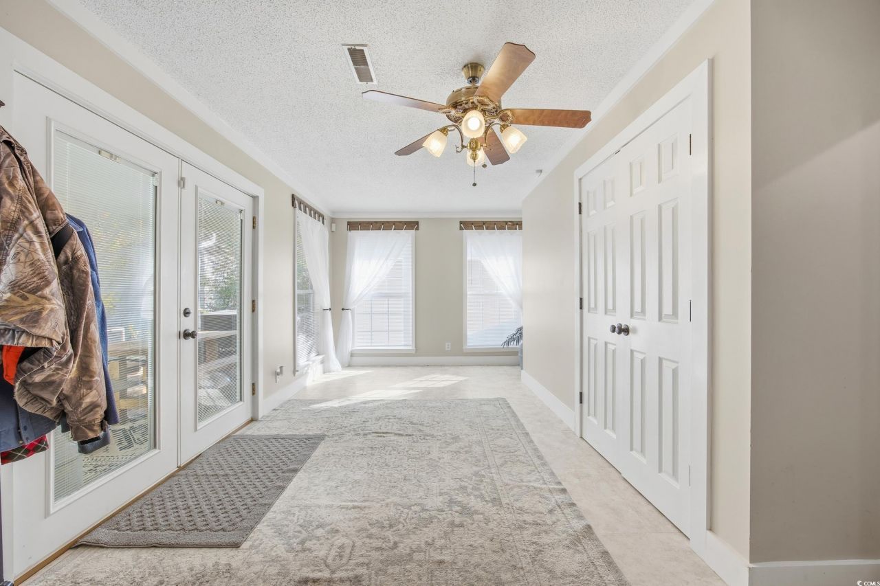 5724 Dogwood Circle Photo 18