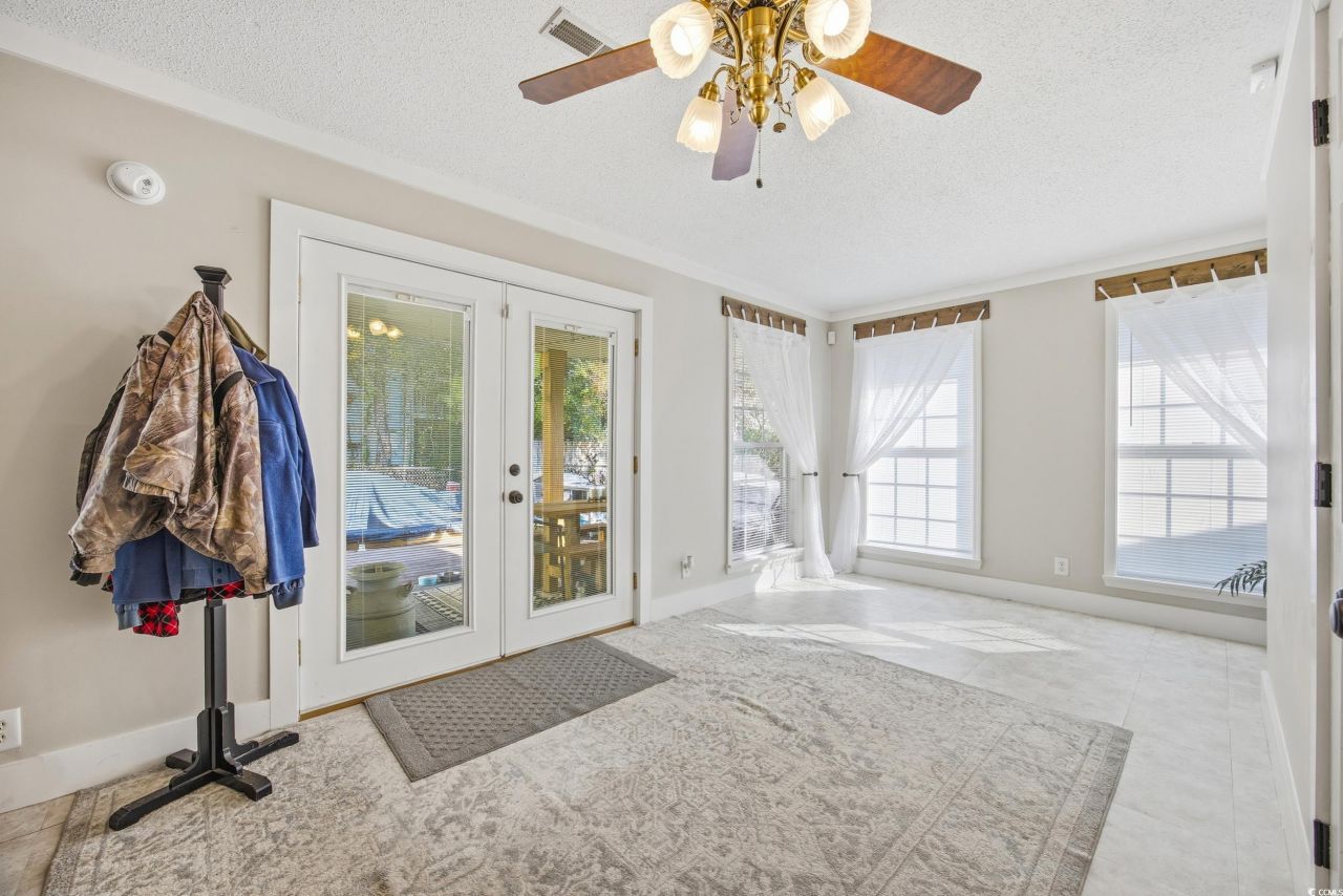 5724 Dogwood Circle Photo 19