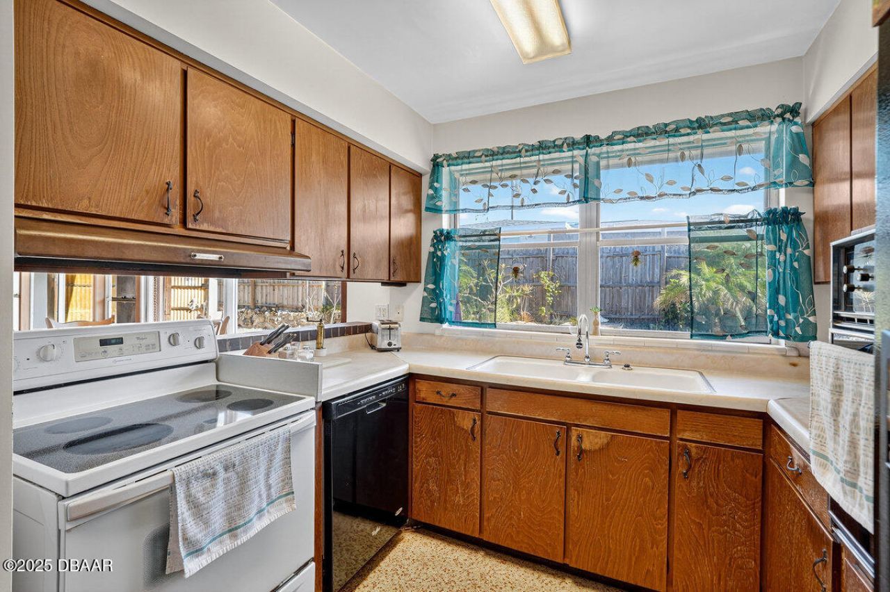 4245 Cardinal Boulevard, Wilbur by the Sea, FL 32127 Photo