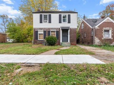 13136 Maiden Street, Detroit, MI 48213