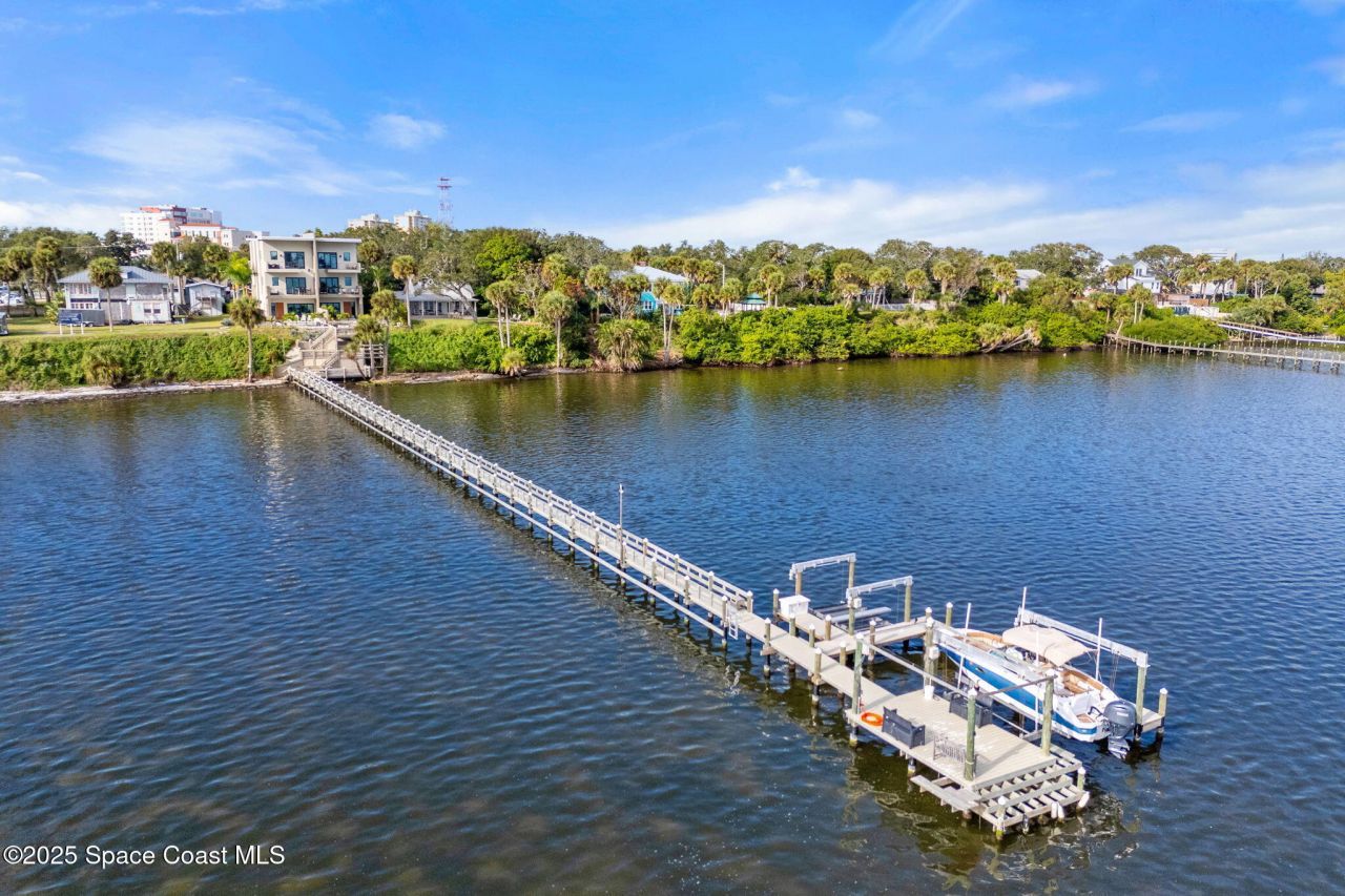 1809 Riverview Drive, Melbourne, FL 32901 Photo