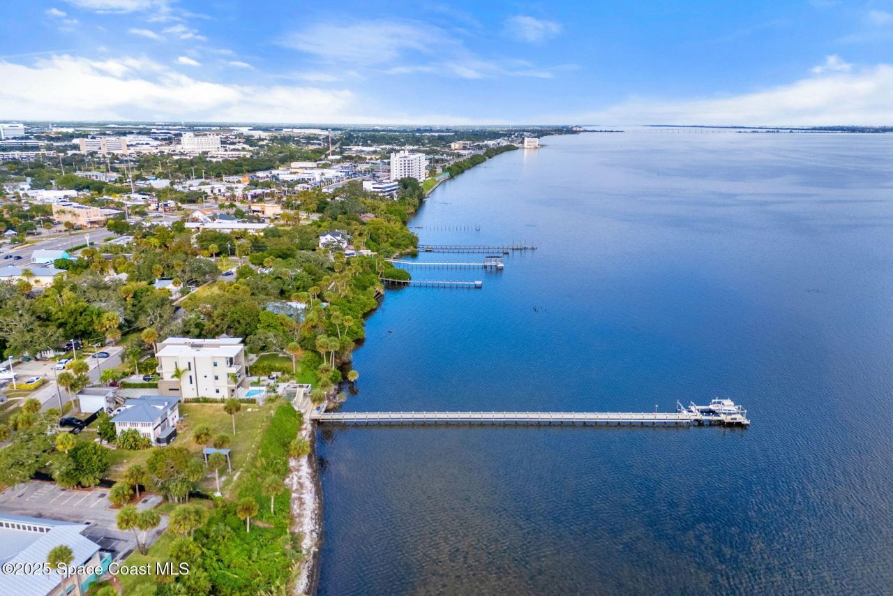 1809 Riverview Drive, Melbourne, FL 32901 Photo