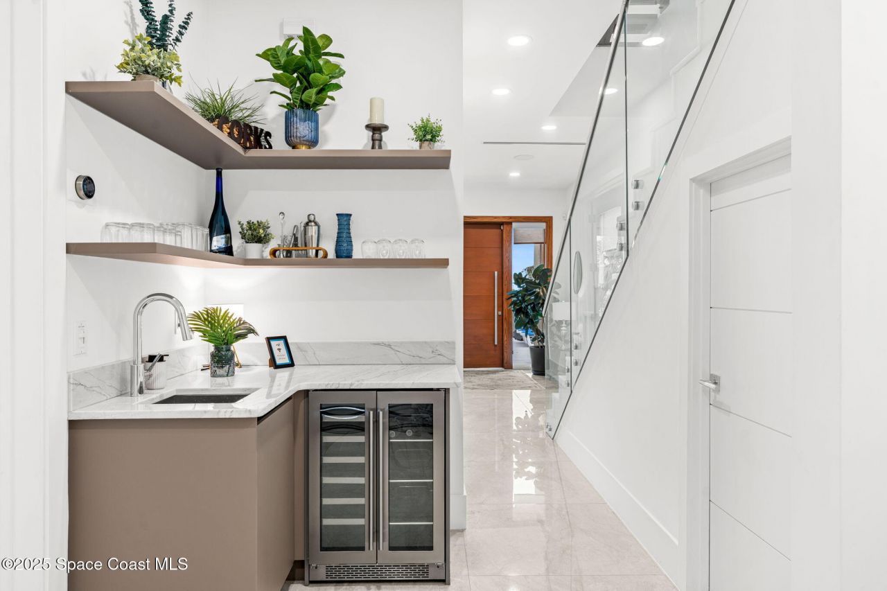 1809 Riverview Drive, Melbourne, FL 32901 Photo