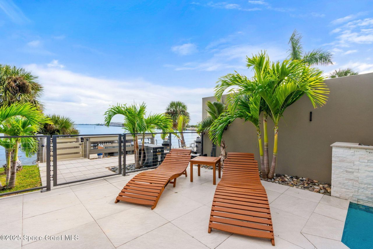 1807 Riverview Drive, Melbourne, FL 32901 Photo