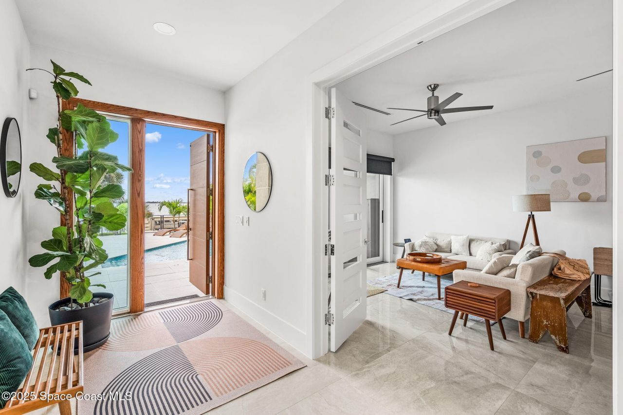 1807 Riverview Drive, Melbourne, FL 32901 Photo