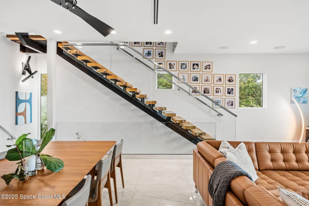 1807 Riverview Drive, Melbourne, FL 32901 Photo