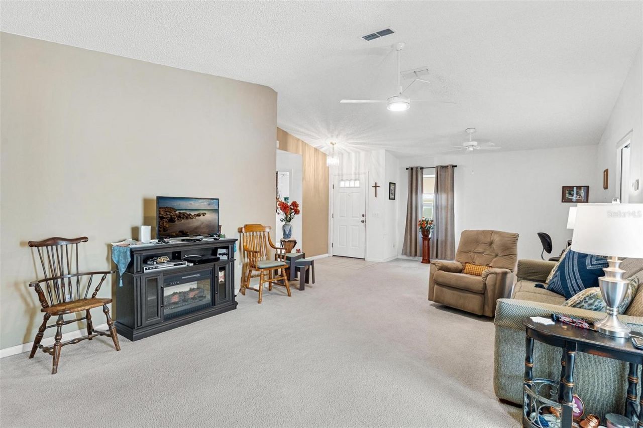 32819 Timberwood Drive, Leesburg, FL 34748 Photo