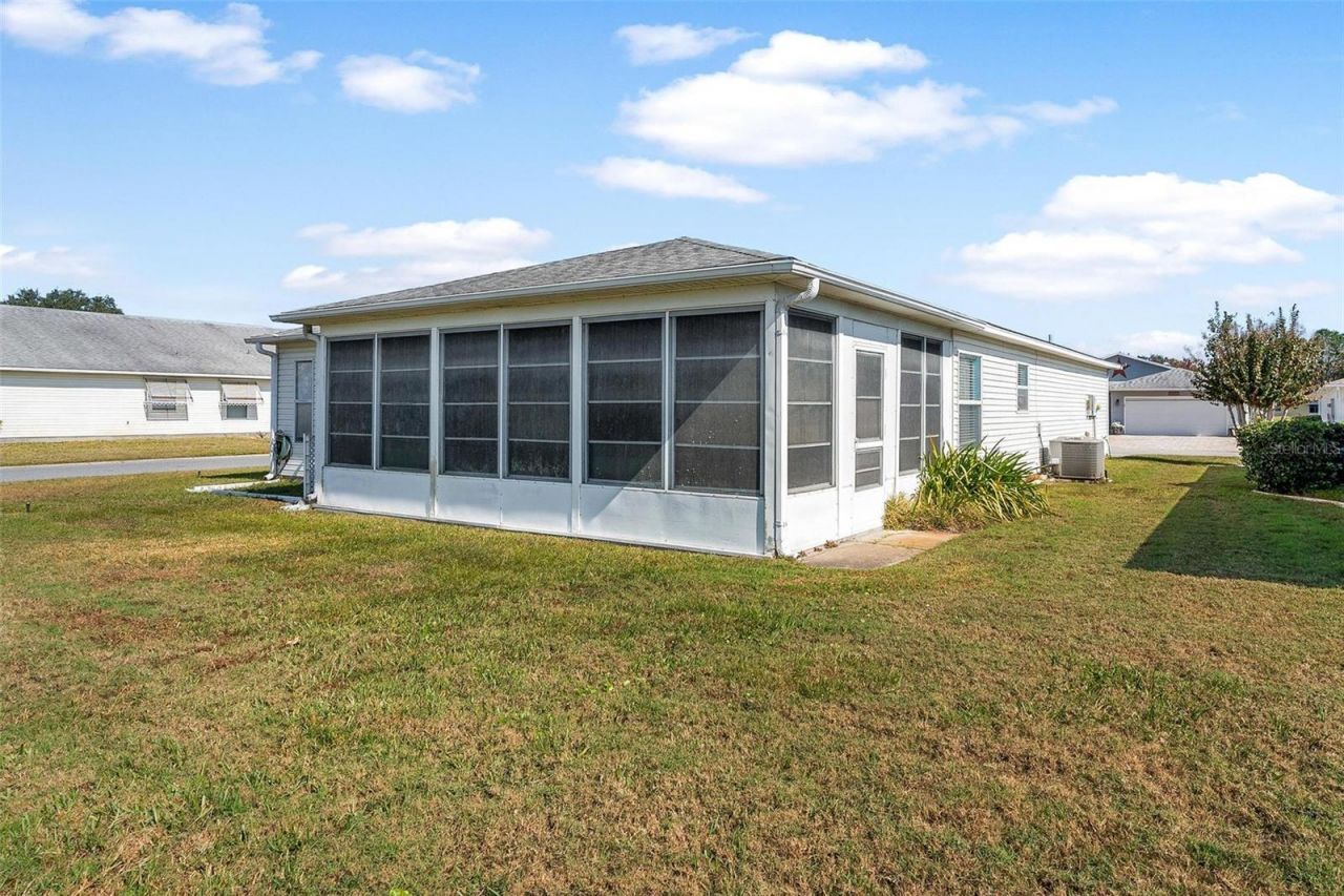 32819 Timberwood Drive, Leesburg, FL 34748 Photo