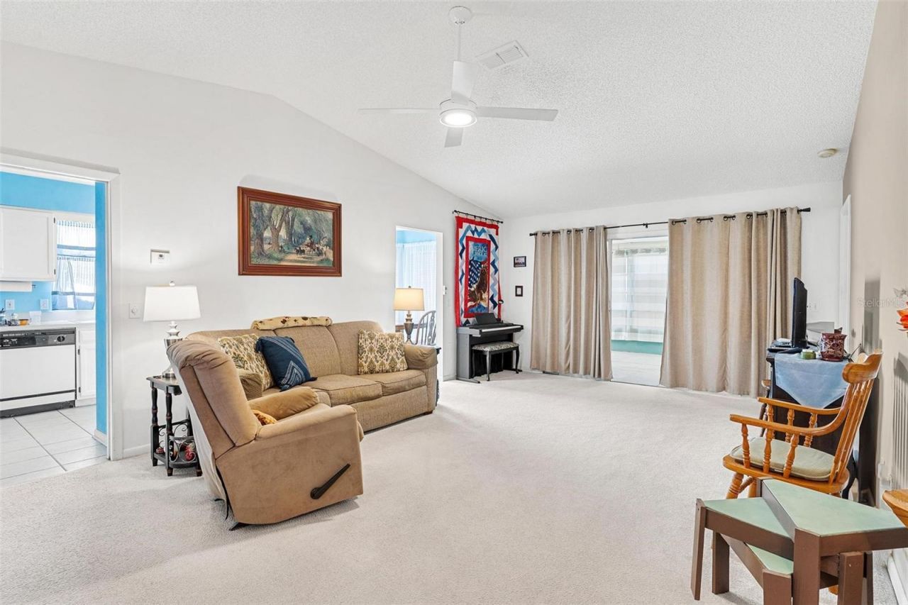 32819 Timberwood Drive, Leesburg, FL 34748 Photo
