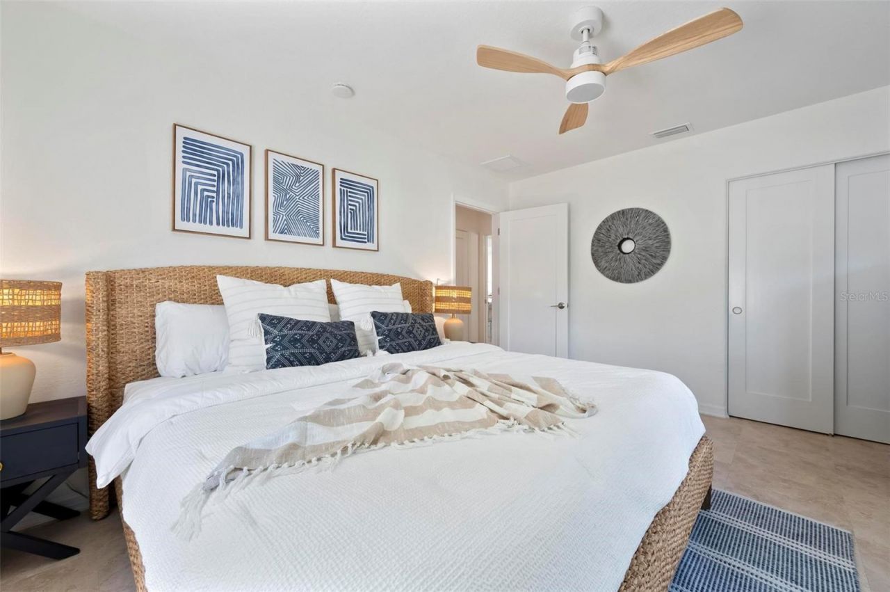 204 75th Street, Holmes Beach, FL 34217 Photo