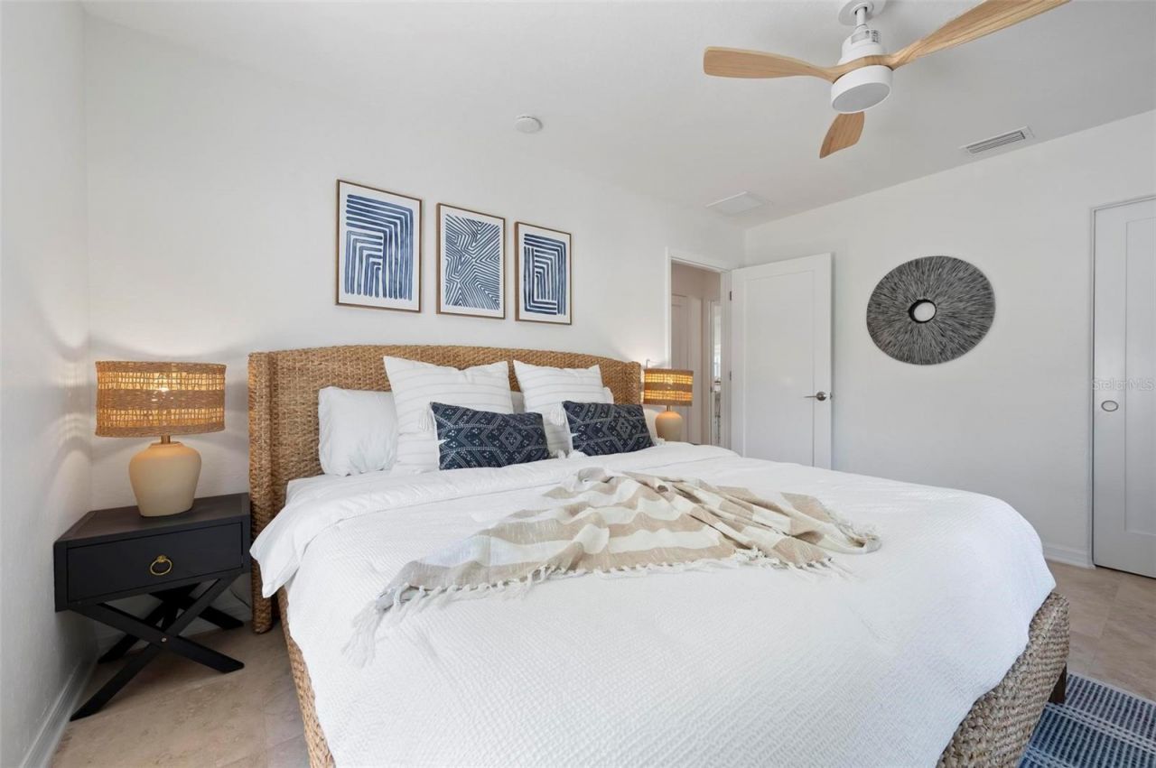 204 75th Street, Holmes Beach, FL 34217 Photo