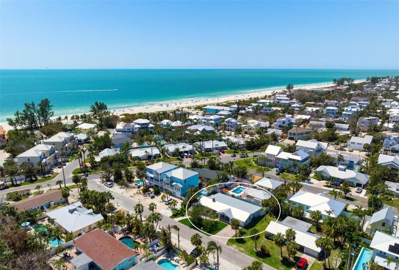 204 75th Street, Holmes Beach, FL 34217 Photo