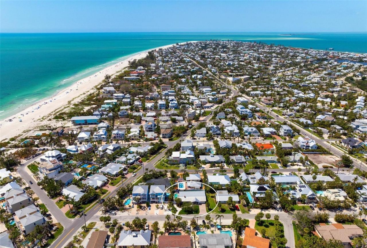 204 75th Street, Holmes Beach, FL 34217 Photo