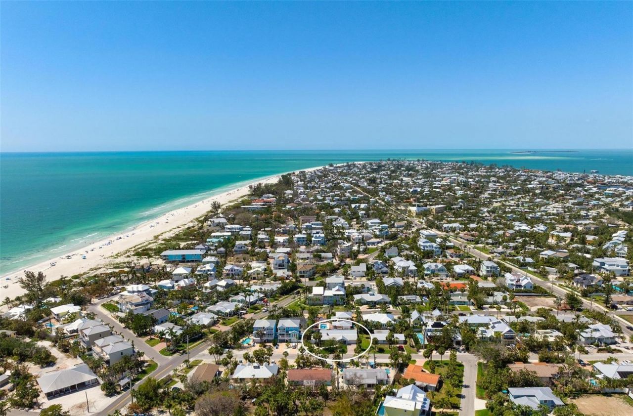 204 75th Street, Holmes Beach, FL 34217 Photo