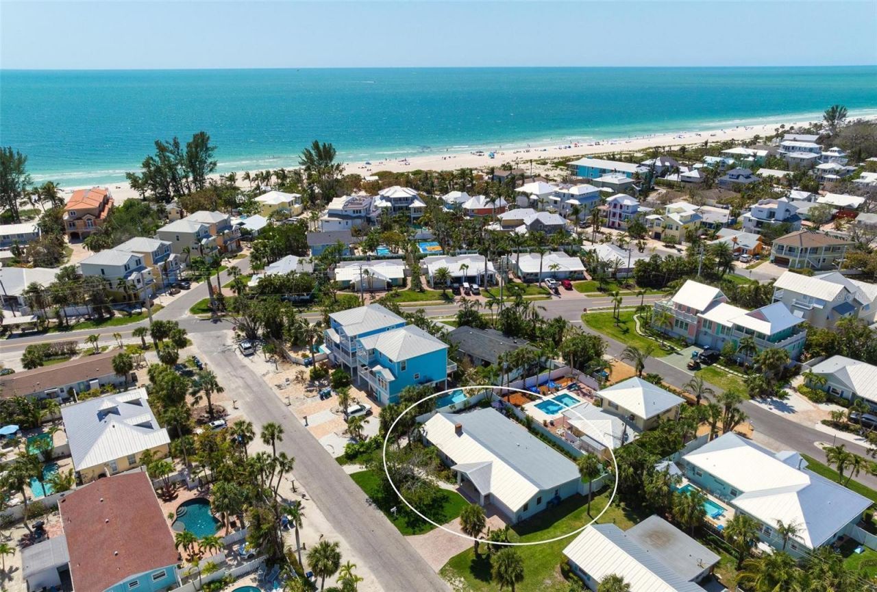 204 75th Street, Holmes Beach, FL 34217 Photo