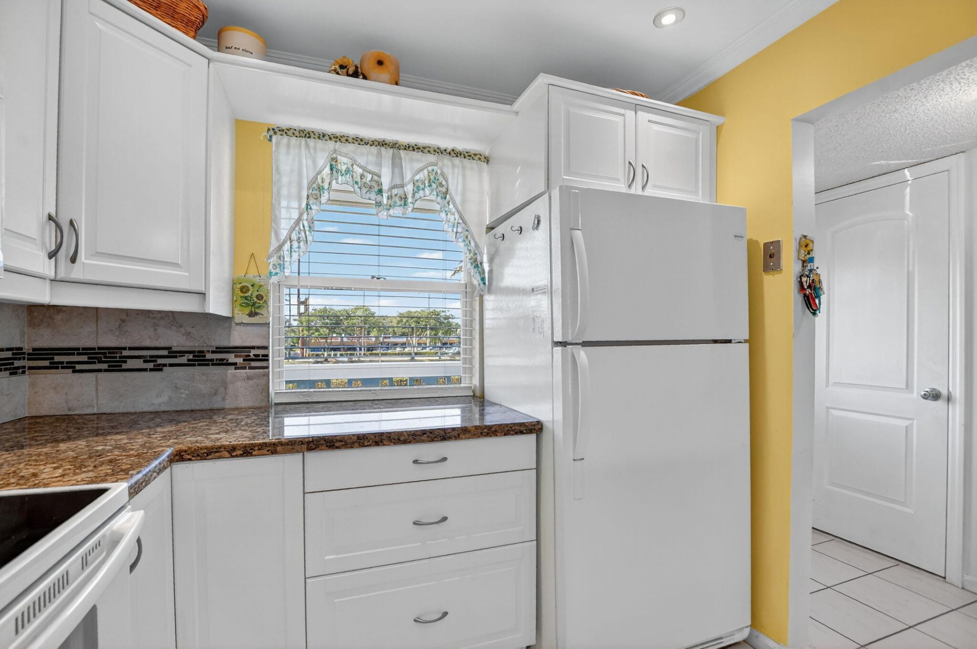 9880 Marina Boulevard, Unit 1522, Boca Raton, FL 33428 Photo