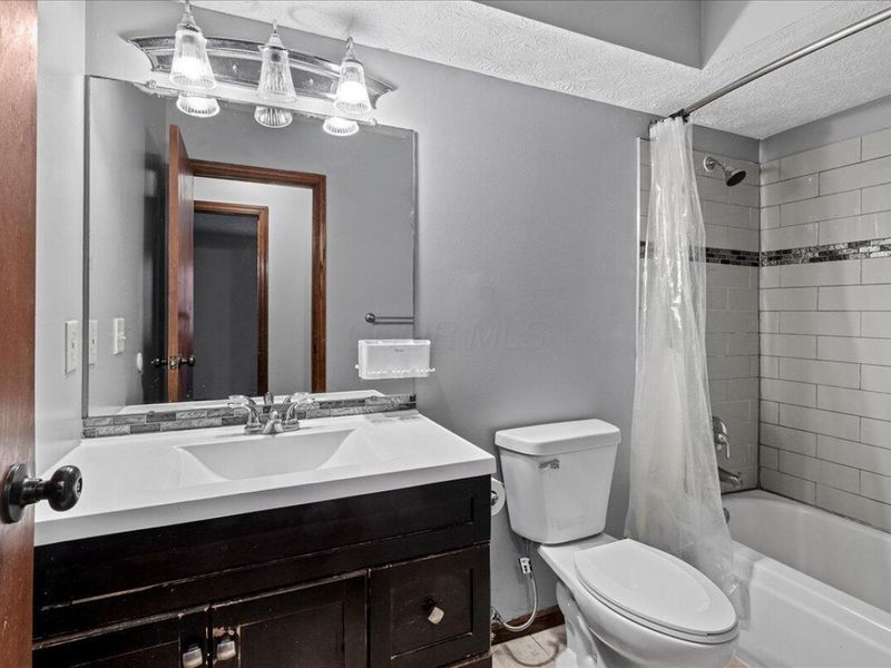 6560 Schenk Avenue, Reynoldsburg, OH 43068 Photo 23