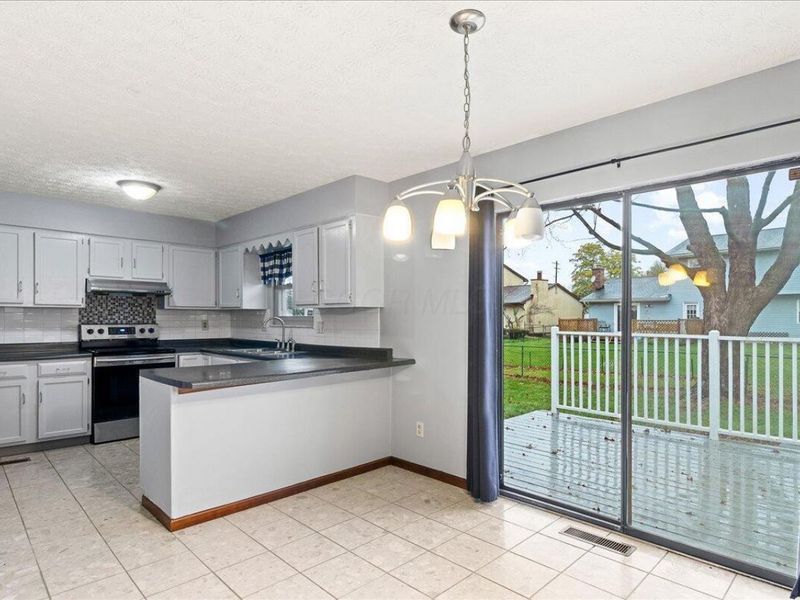 6560 Schenk Avenue, Reynoldsburg, OH 43068 Photo 7