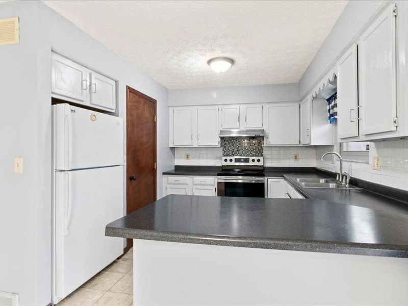 6560 Schenk Avenue, Reynoldsburg, OH 43068 Photo 8