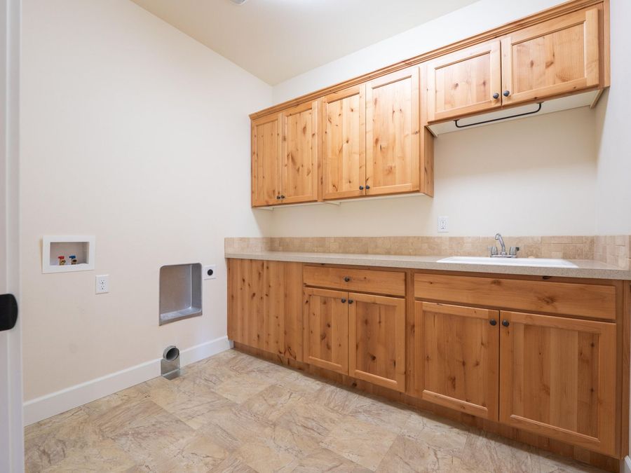 Property Image 58