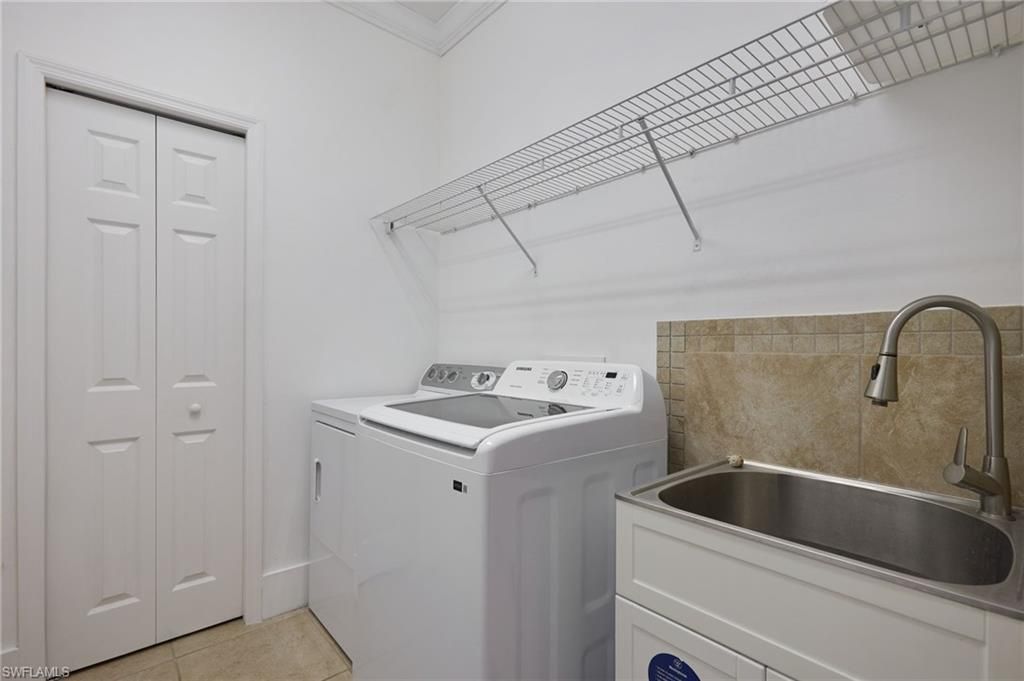 14573 Abaco Lakes Dr, Unit 203, Fort Myers, FL 33908 Photo