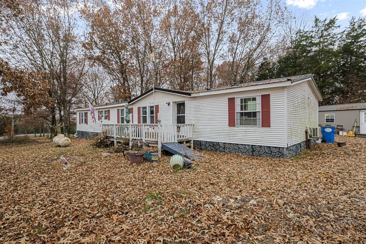 2407 Old Franklin Road, Scottsville, KY 42164 Main Photo