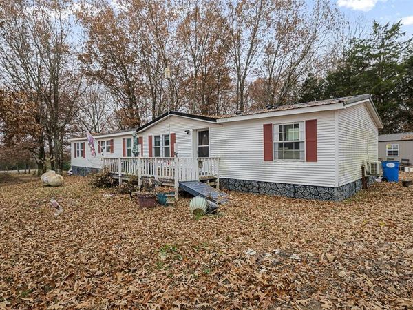 2407 Old Franklin Road, Scottsville, KY 42164