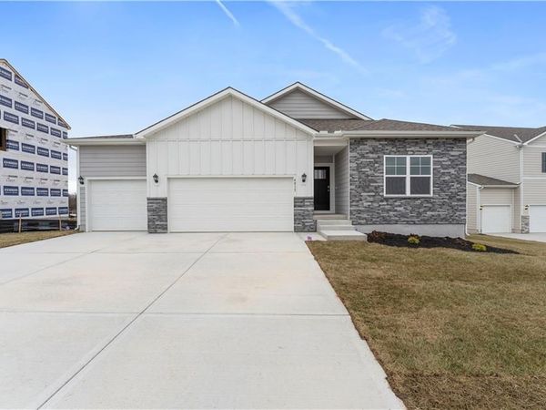 17808 Houston Street, Gardner, KS 66030
