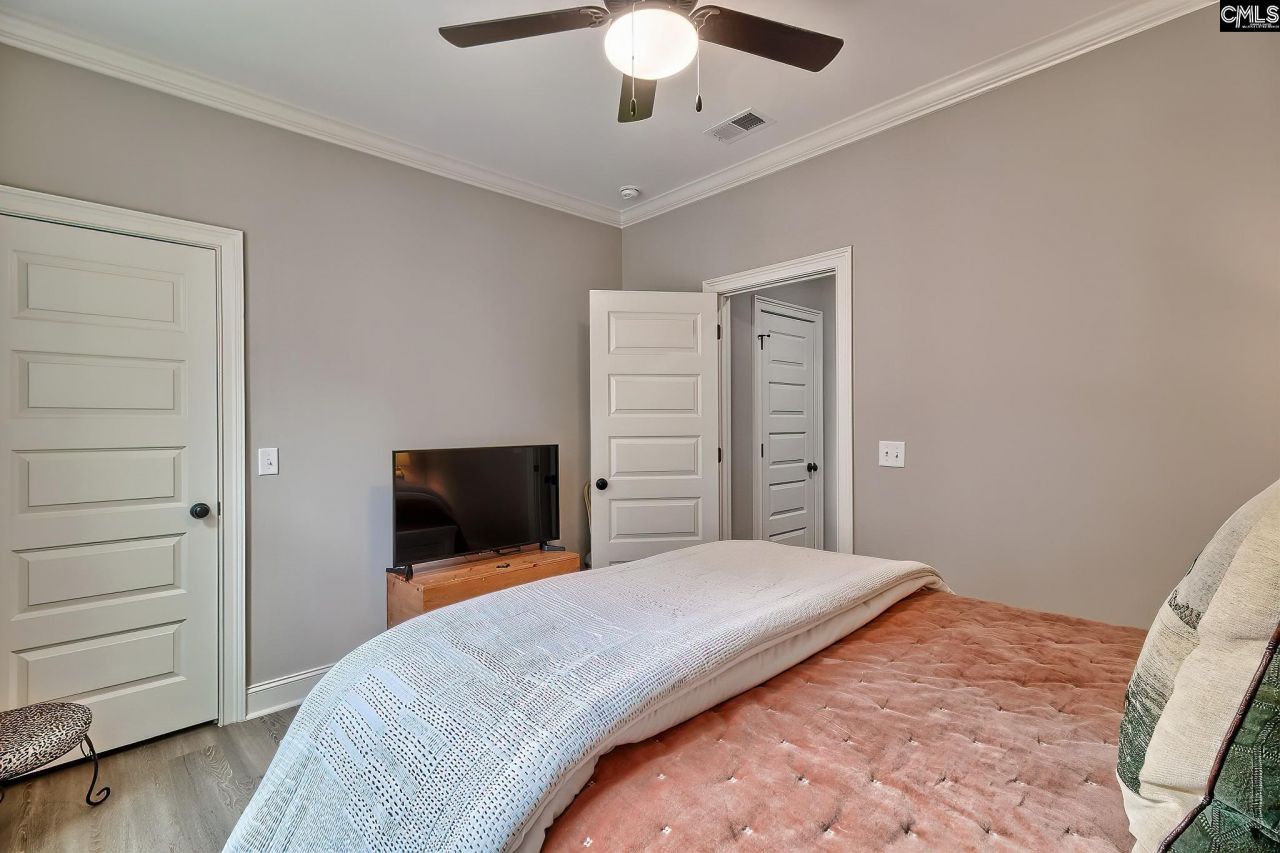 2358 High Bluff Loop  Photo 28