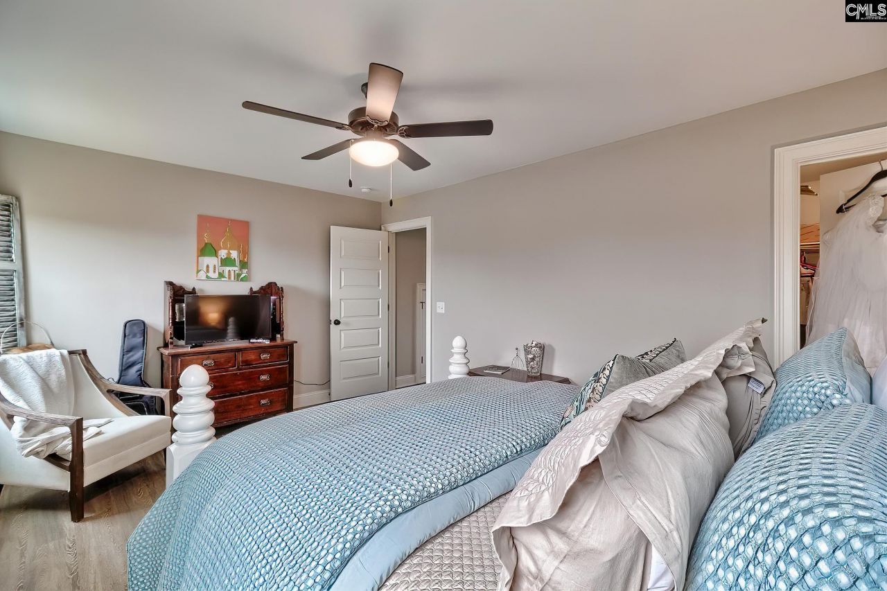 2358 High Bluff Loop  Photo 35