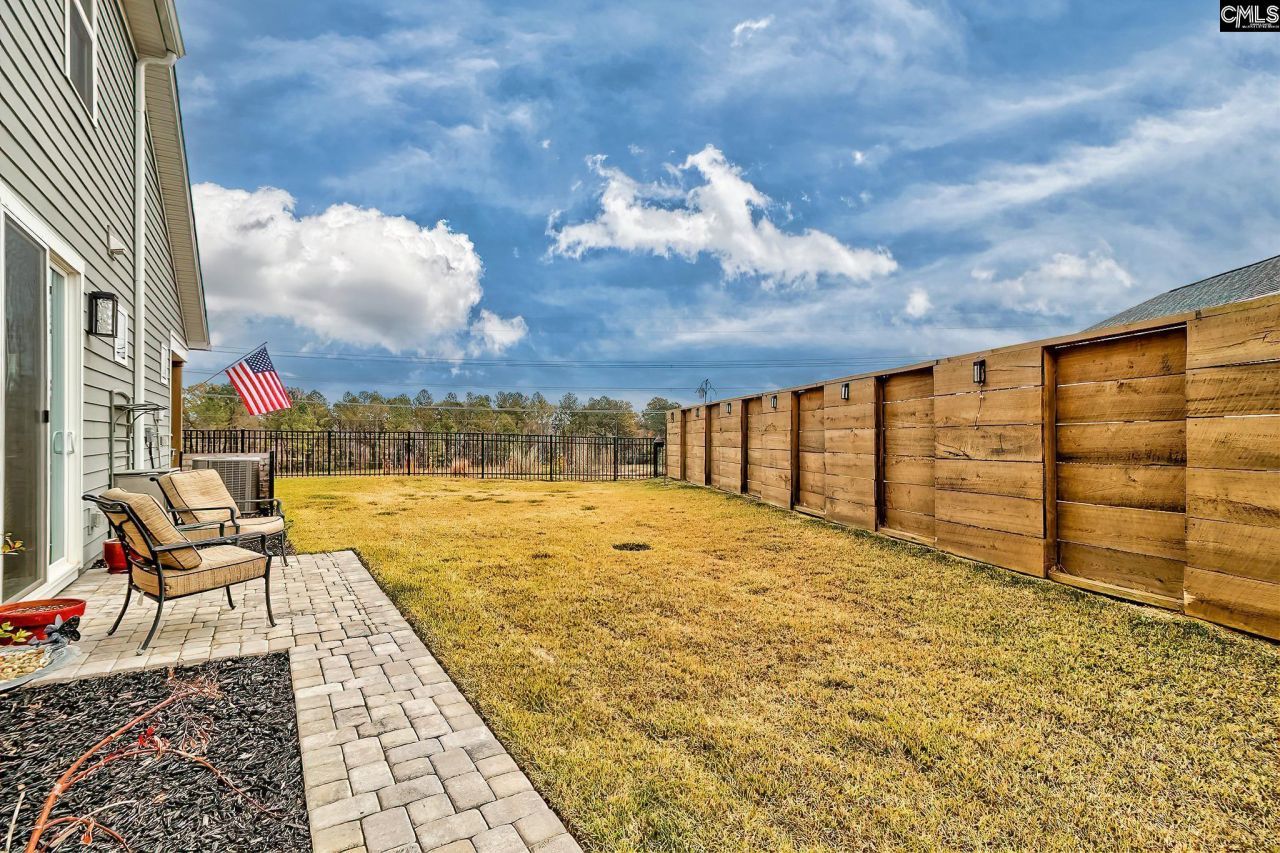 2358 High Bluff Loop  Photo 38