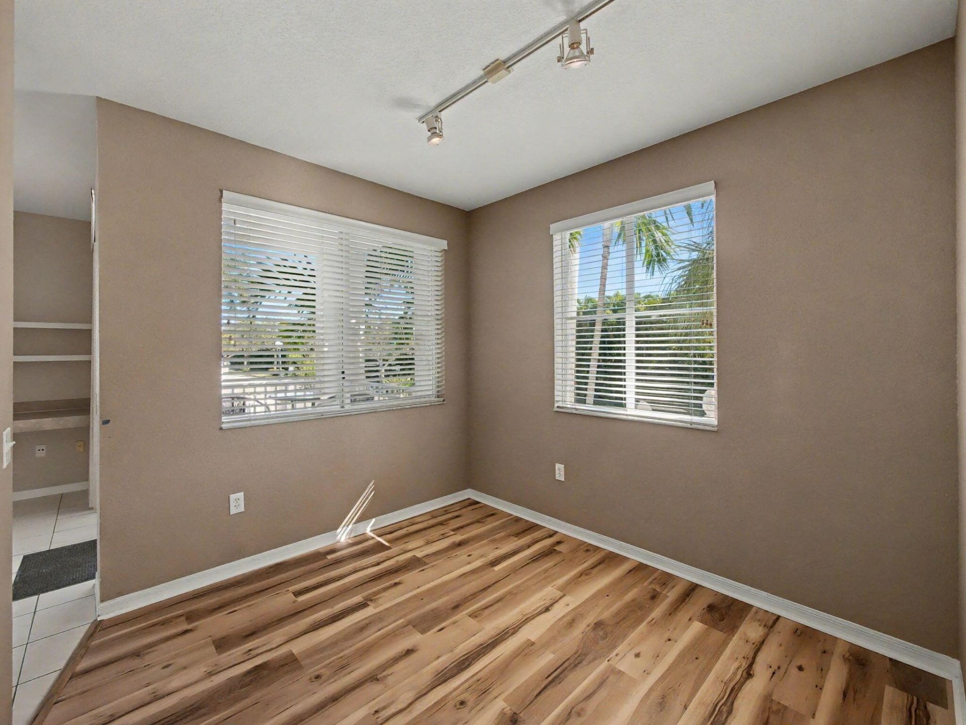 11010 Legacy Drive, Unit 206, Palm Beach Gardens, FL 33410 Photo