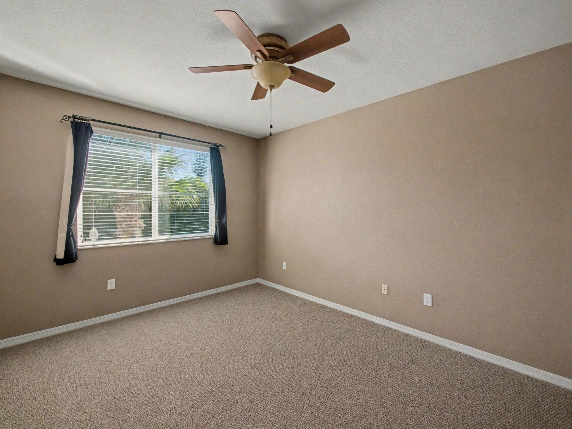 11010 Legacy Drive, Unit 206, Palm Beach Gardens, FL 33410 Photo