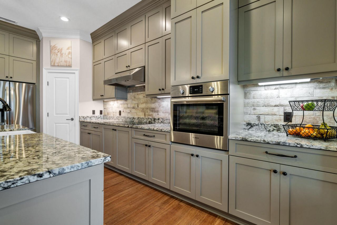 8606 Glascow Island Lane Photo 17