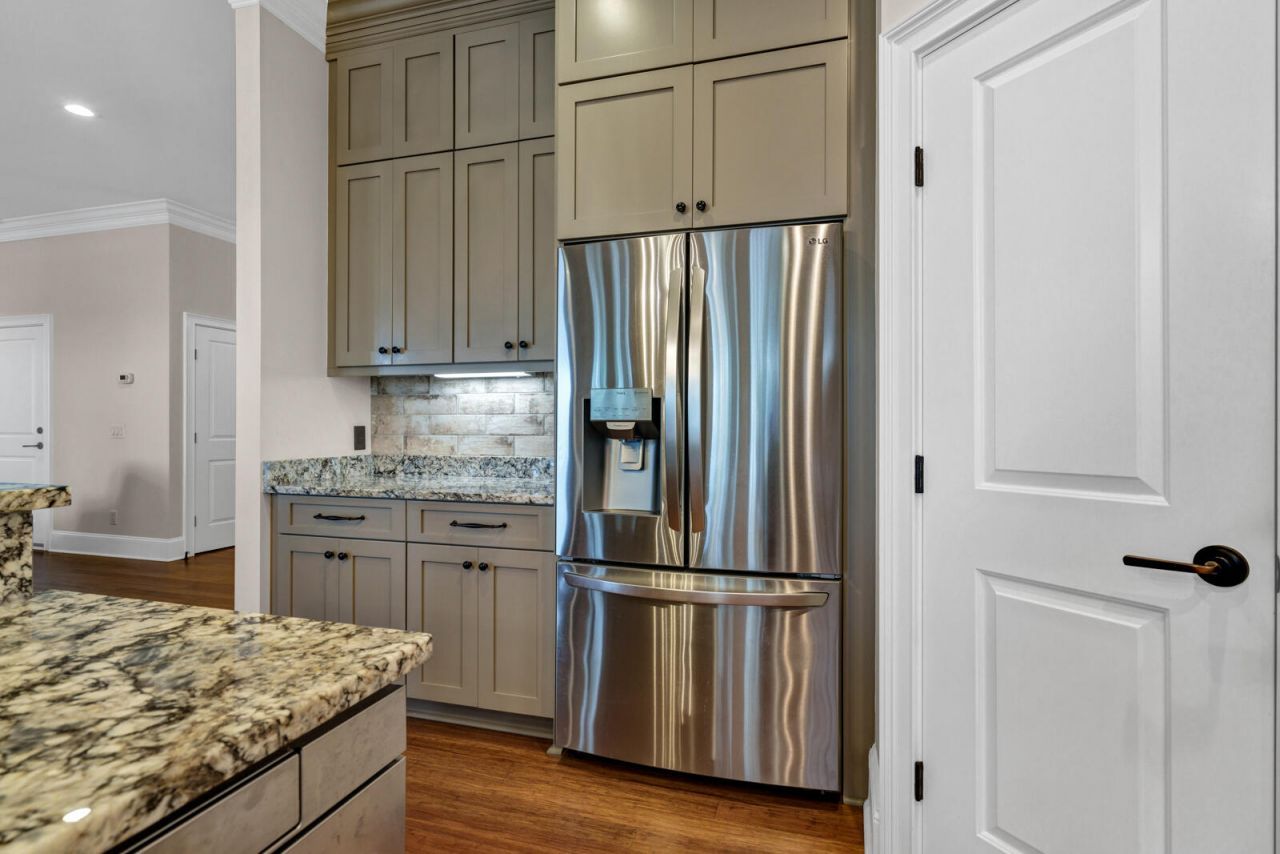 8606 Glascow Island Lane Photo 19