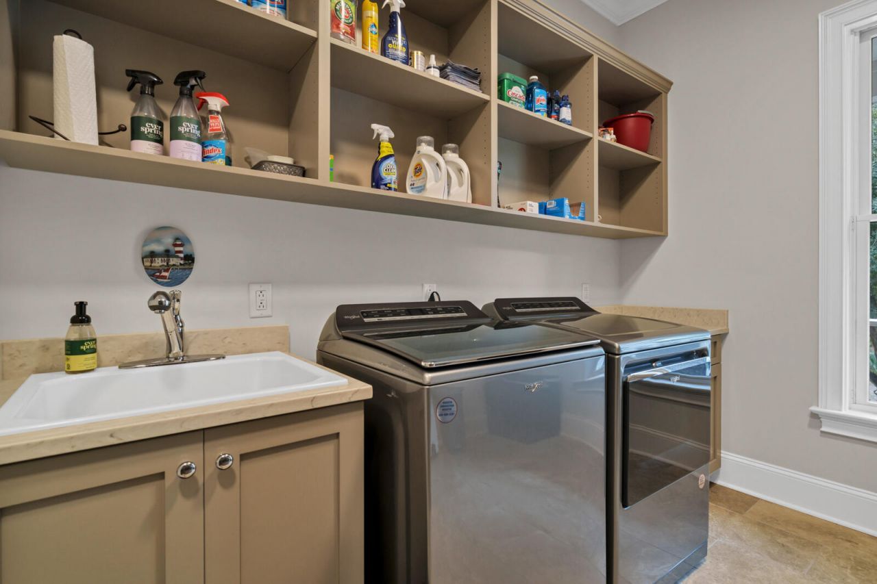 8606 Glascow Island Lane Photo 22