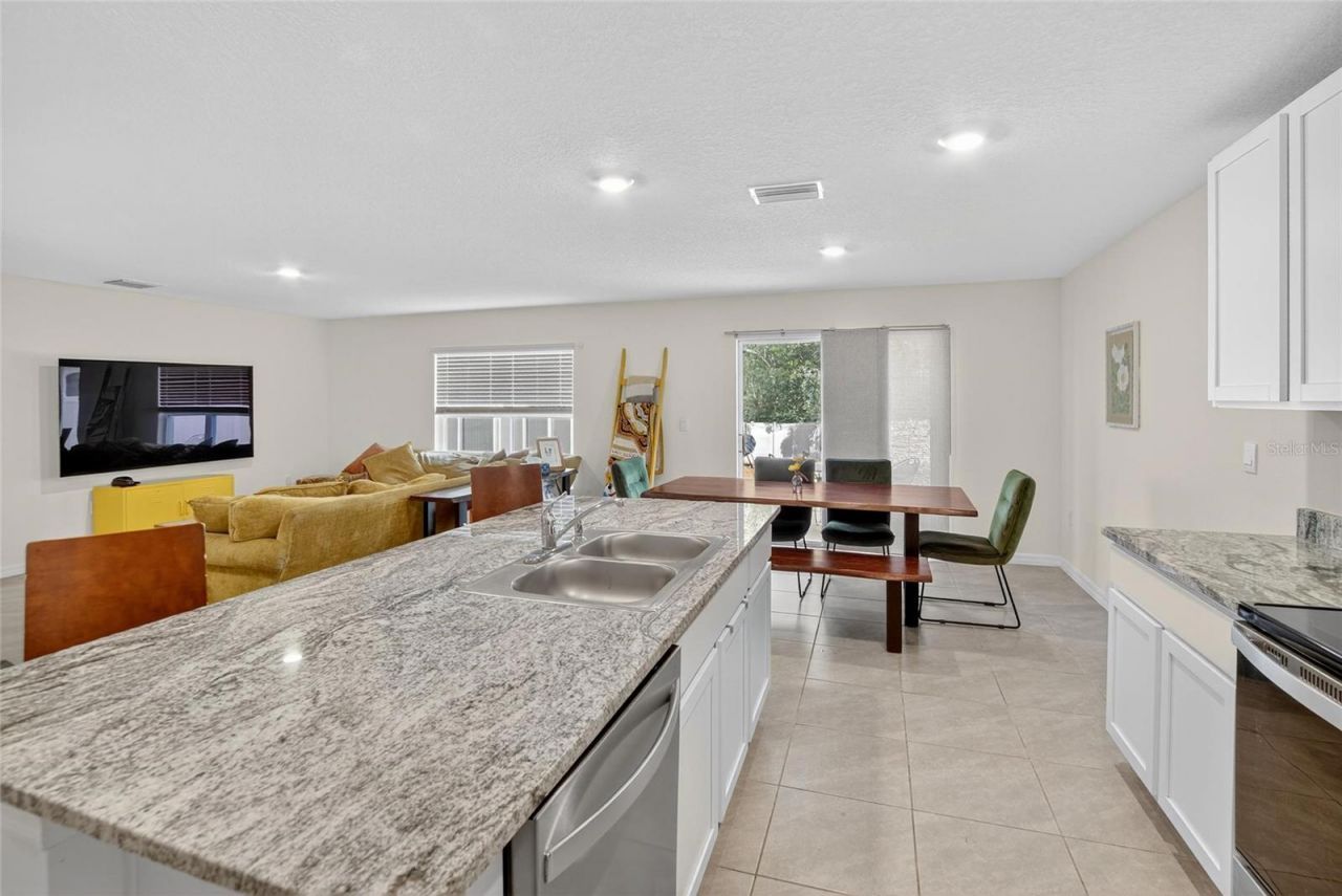 7751 Rosewood Garden Loop, Temple Terrace, FL 33637 Photo