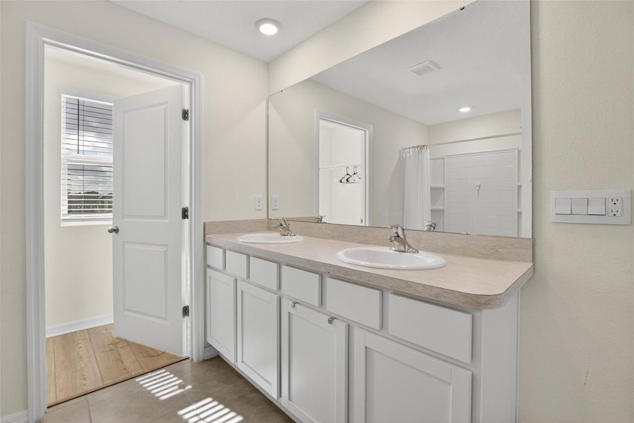 7751 Rosewood Garden Loop, Temple Terrace, FL 33637 Photo