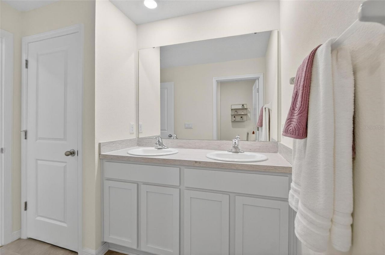 7751 Rosewood Garden Loop, Temple Terrace, FL 33637 Photo