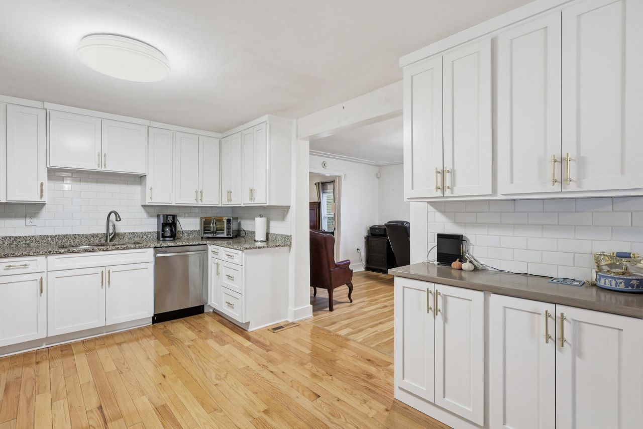 1310 River Road Photo 14