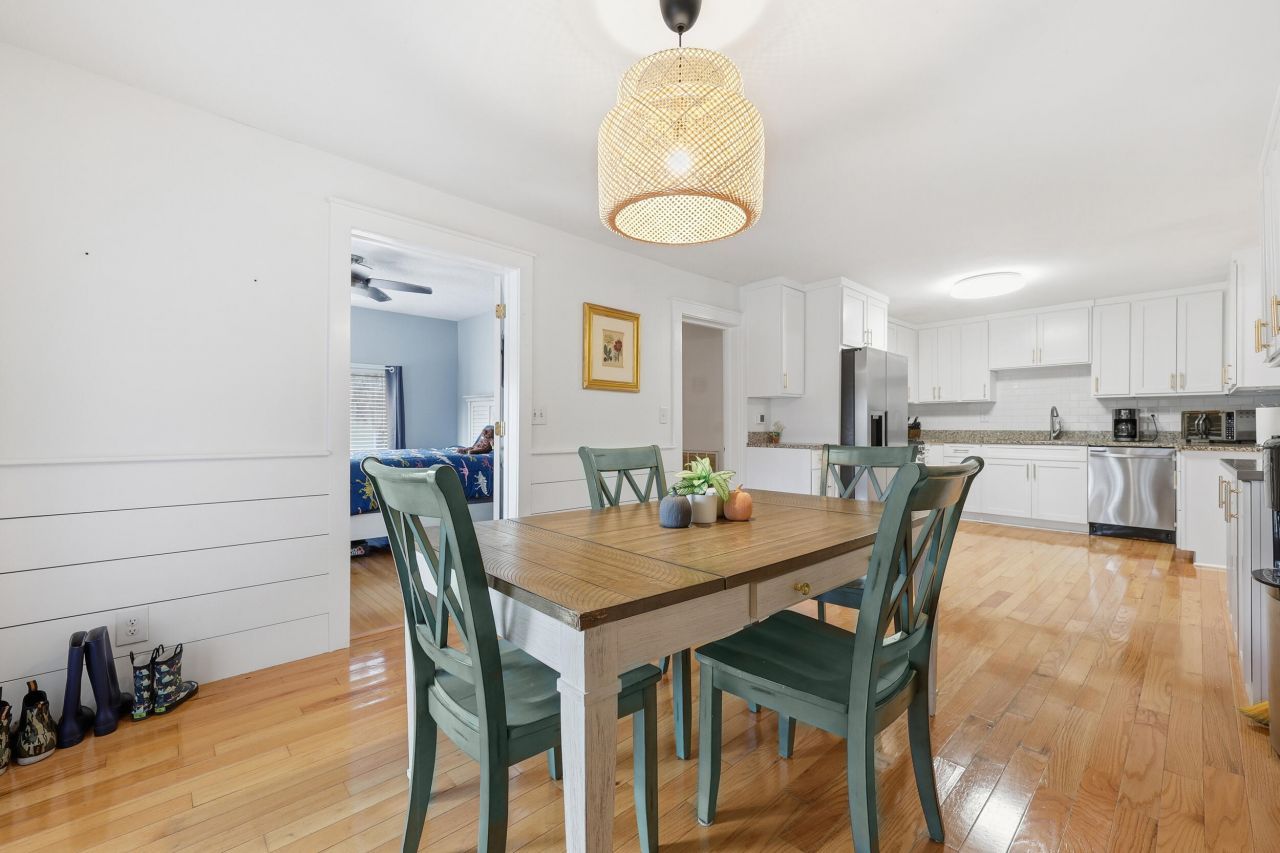 1310 River Road Photo 18