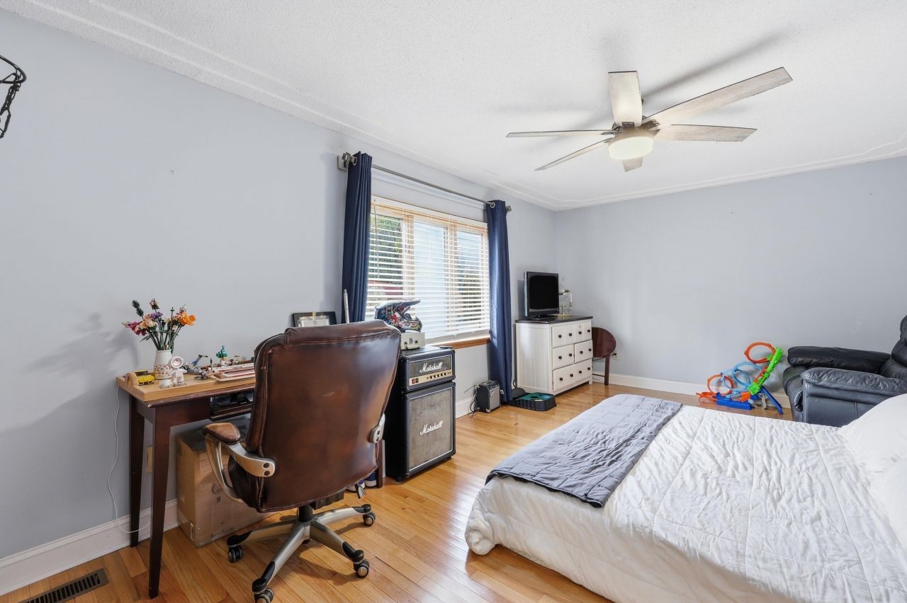 1310 River Road Photo 30