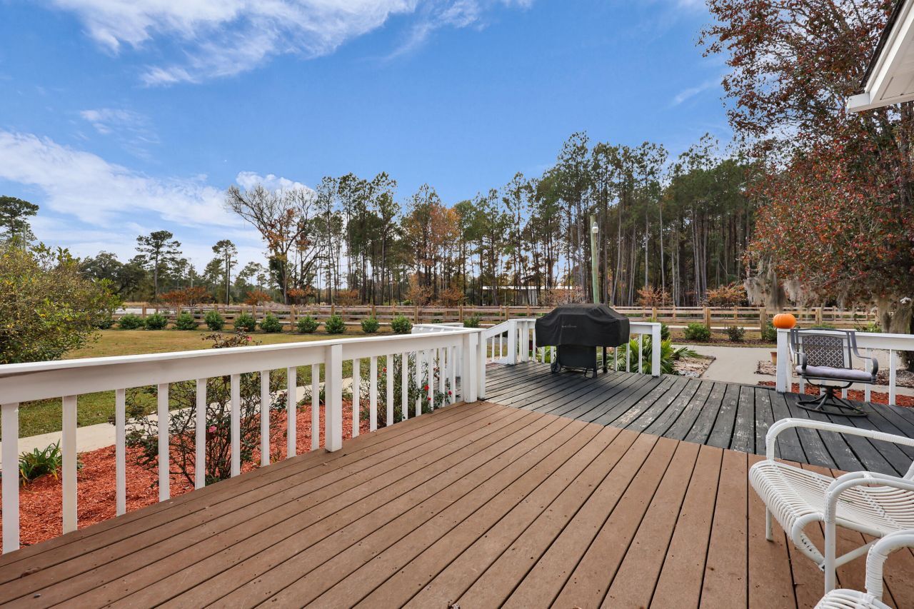 1310 River Road Photo 36