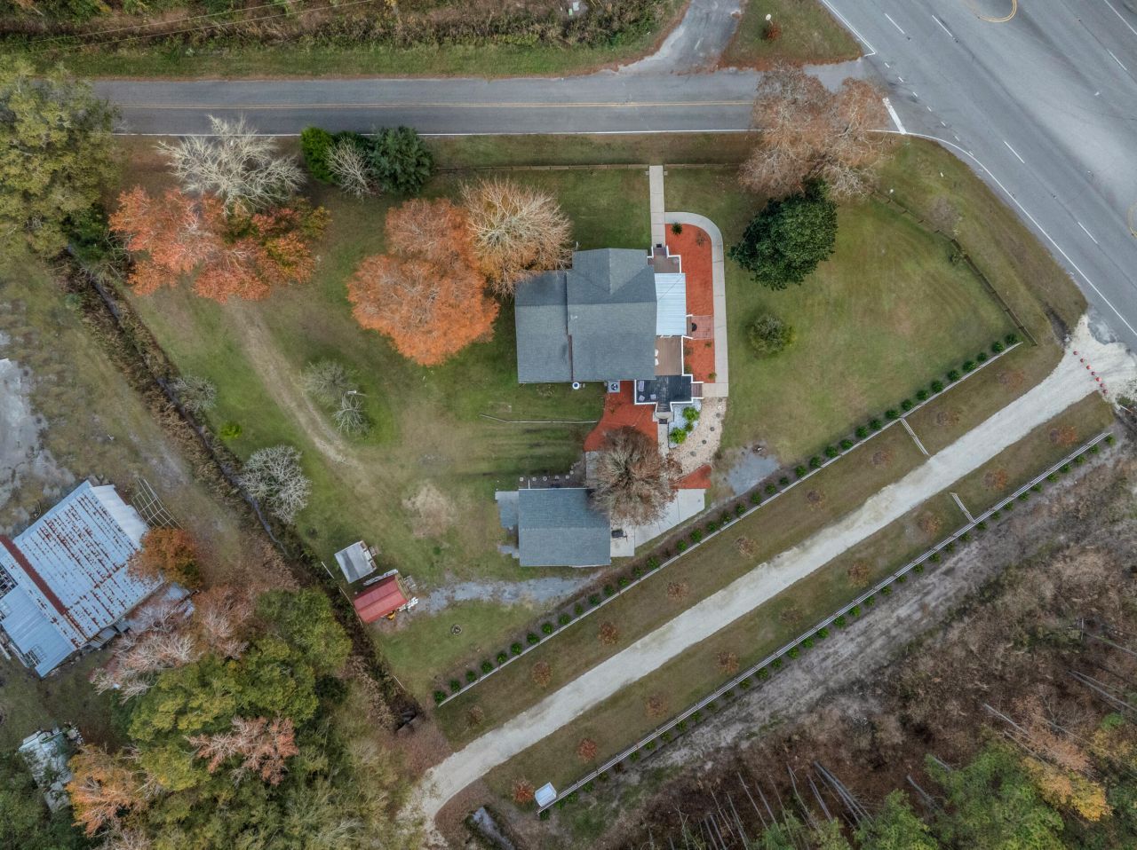 1310 River Road Photo 44