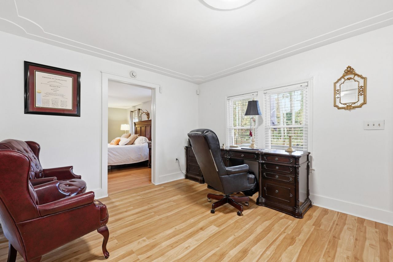 1310 River Road Photo 8