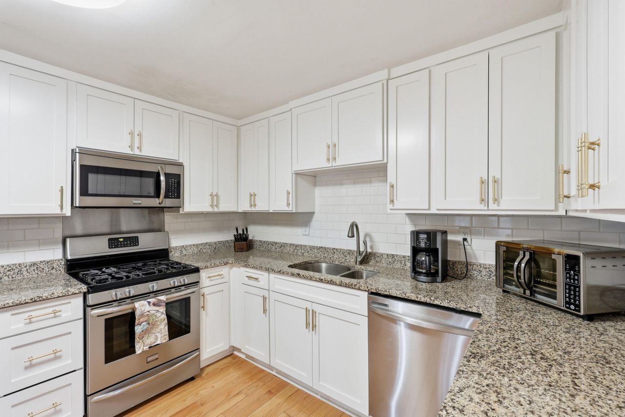 1310 River Road Photo 9