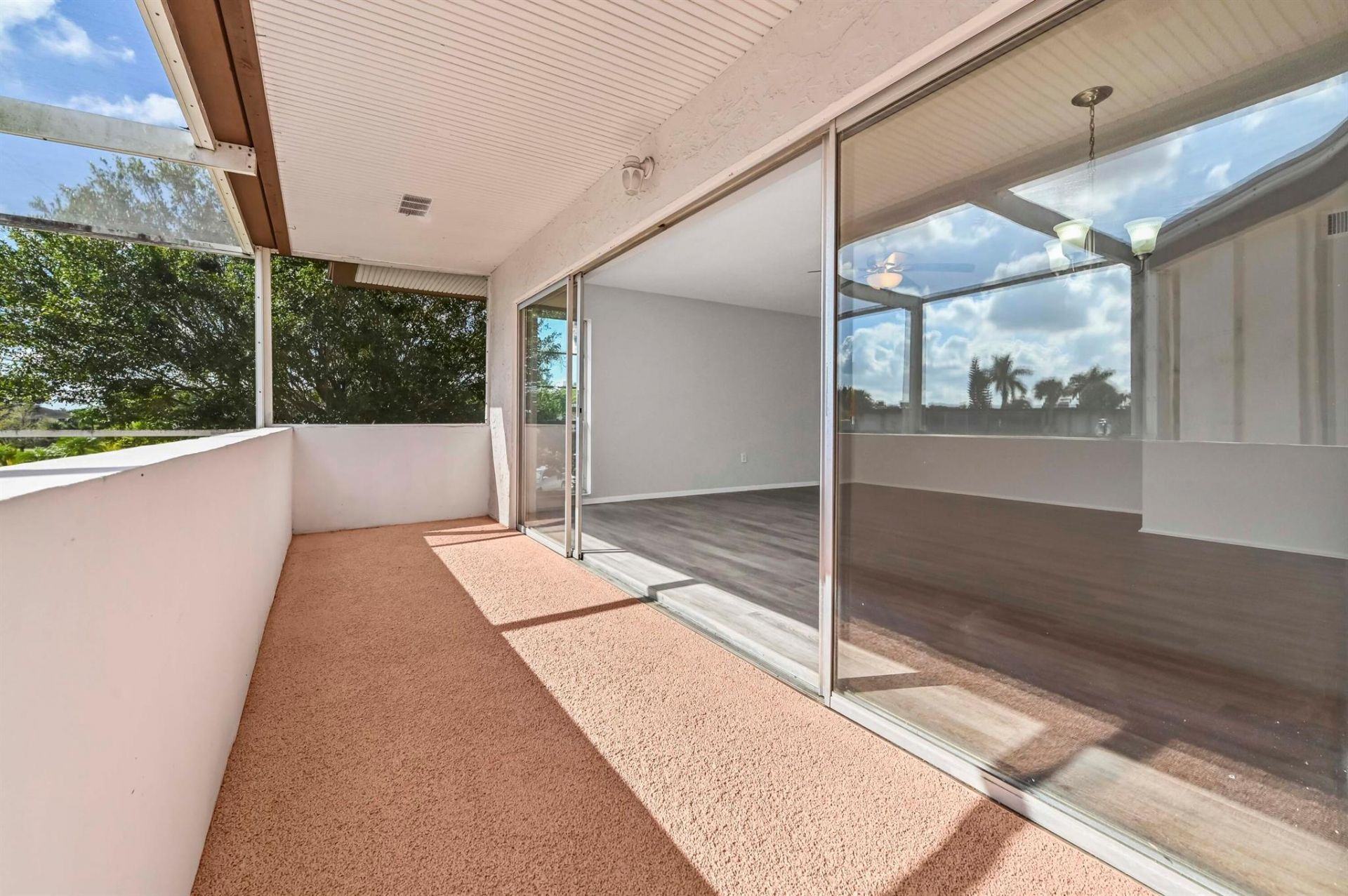 6 Greenway Village N, Unit 212, Royal Palm Beach, FL 33411 Photo