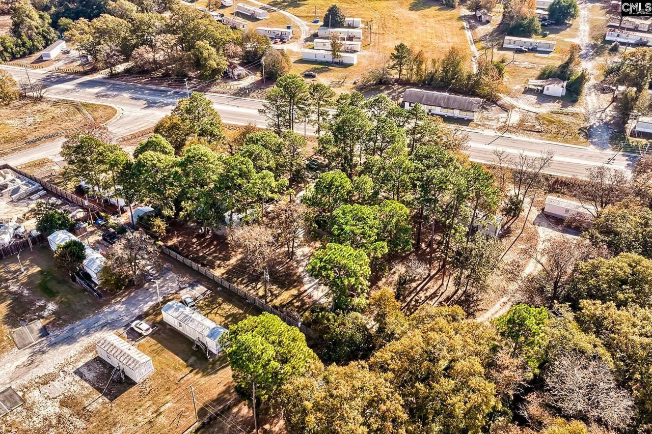 905 Glad Street Photo 5